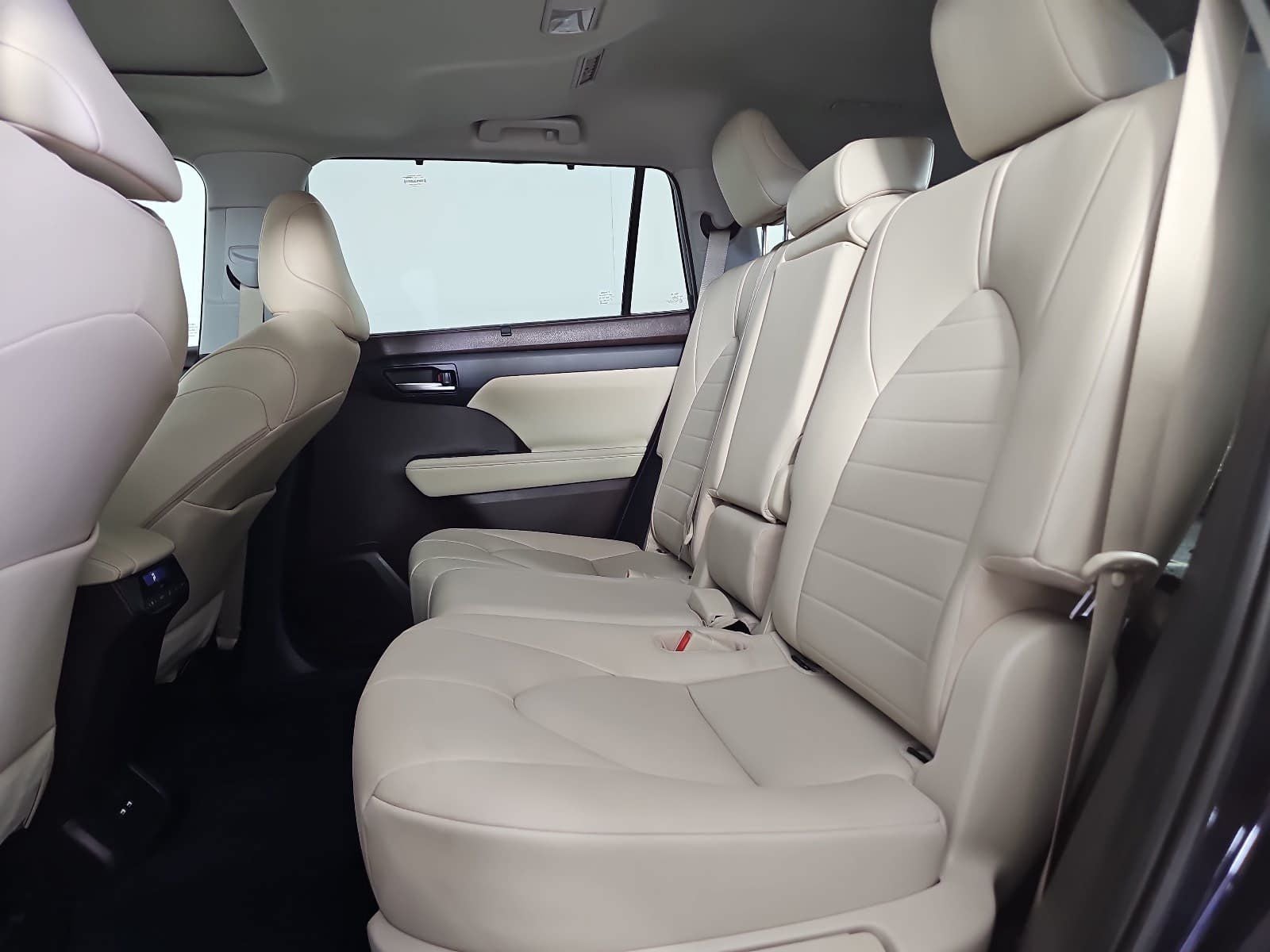 2020 Toyota Highlander Hybrid XLE