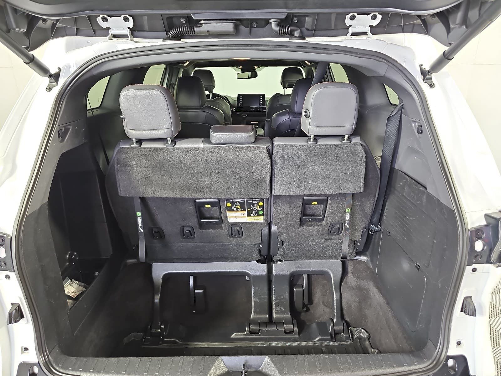 2022 Toyota Sienna XSE 7 Passenger