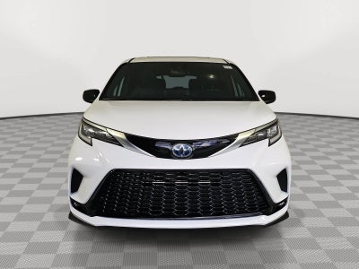 2022 Toyota Sienna XSE 7 Passenger