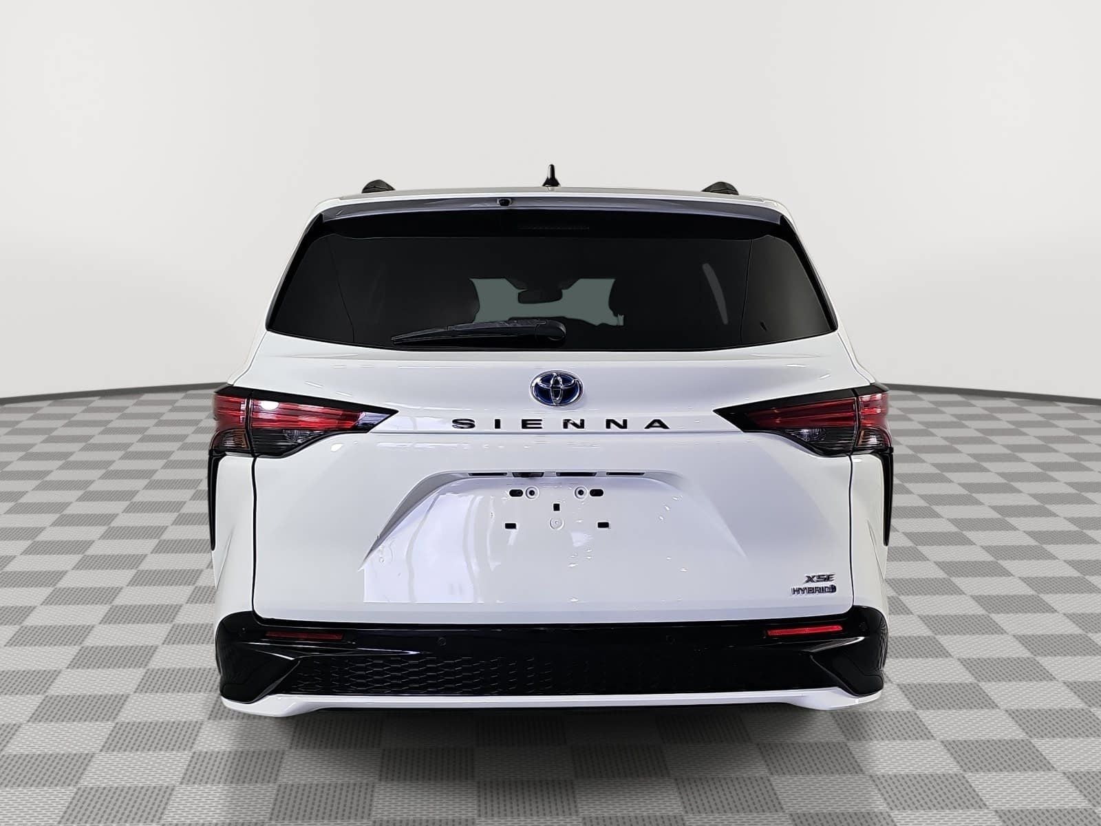 2022 Toyota Sienna XSE 7 Passenger