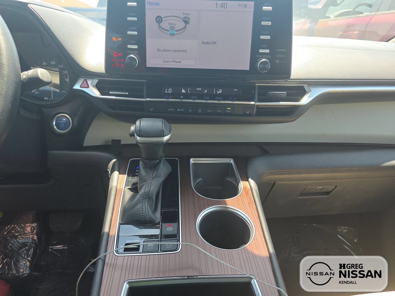 2022 Toyota Sienna XLE 8 Passenger