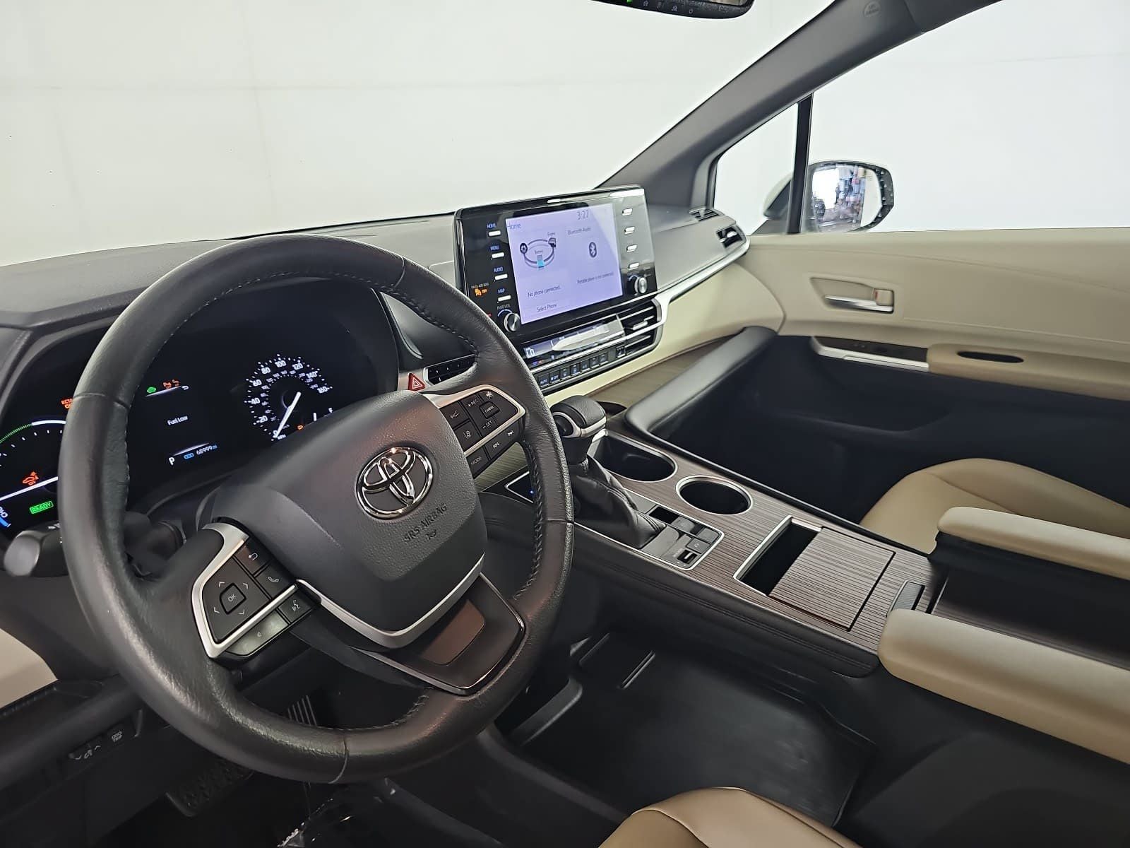 2022 Toyota Sienna XLE 8 Passenger