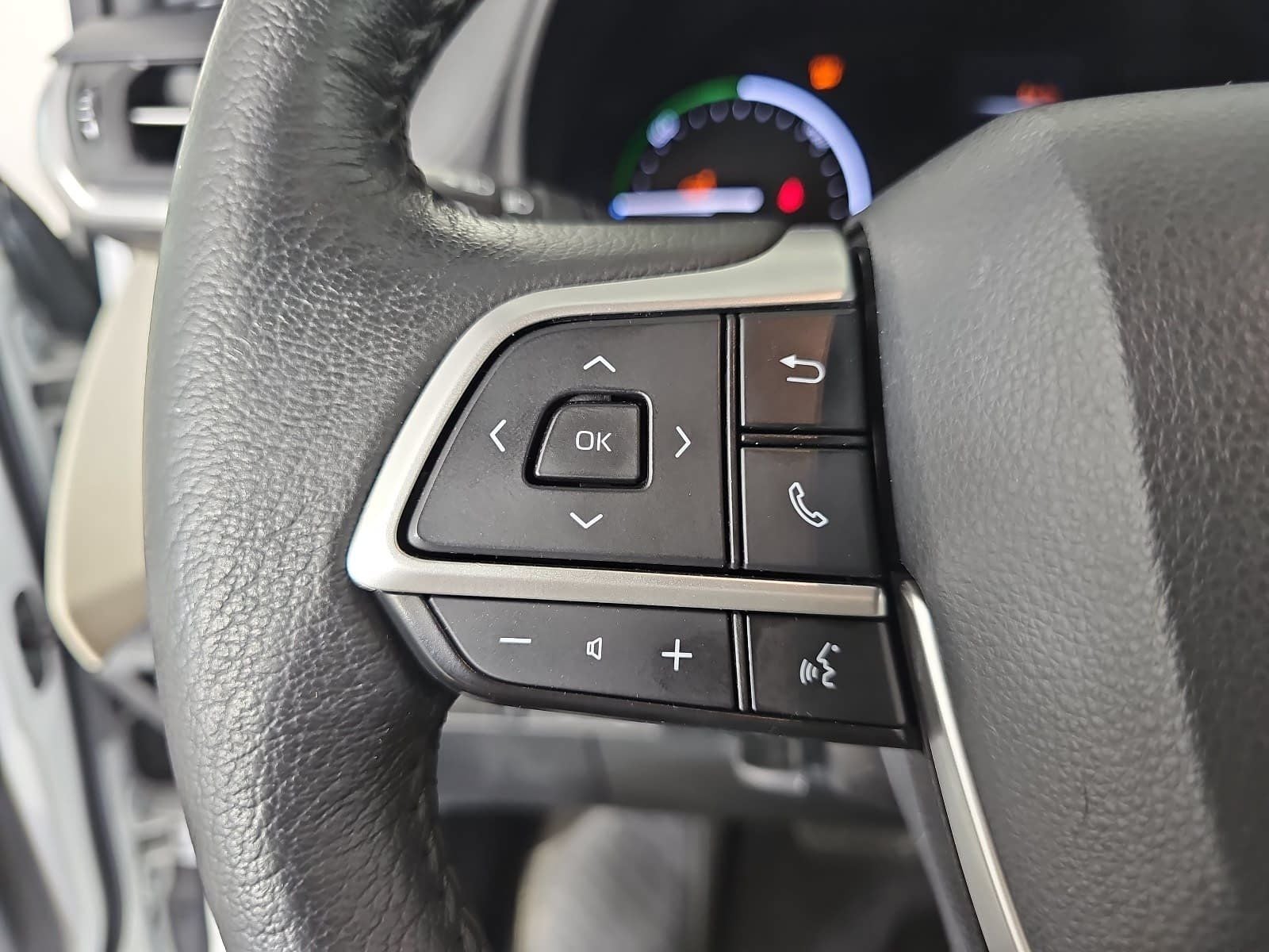 2022 Toyota Sienna XLE 8 Passenger