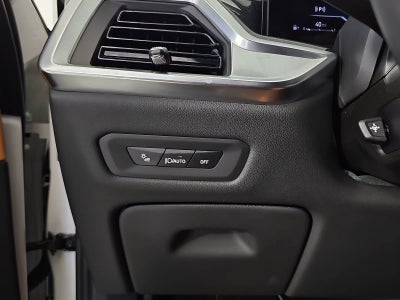 2025 BMW X5 sDrive40i M Sport