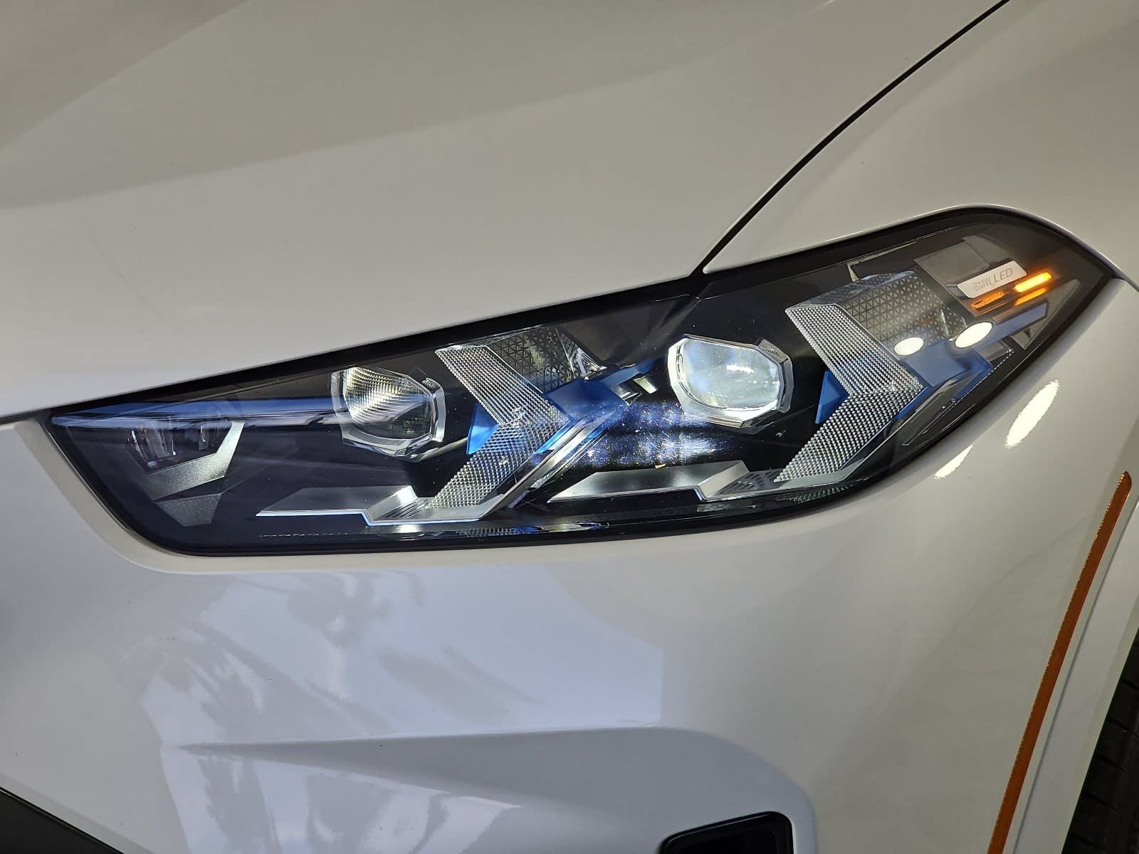 2025 BMW X5 sDrive40i M Sport
