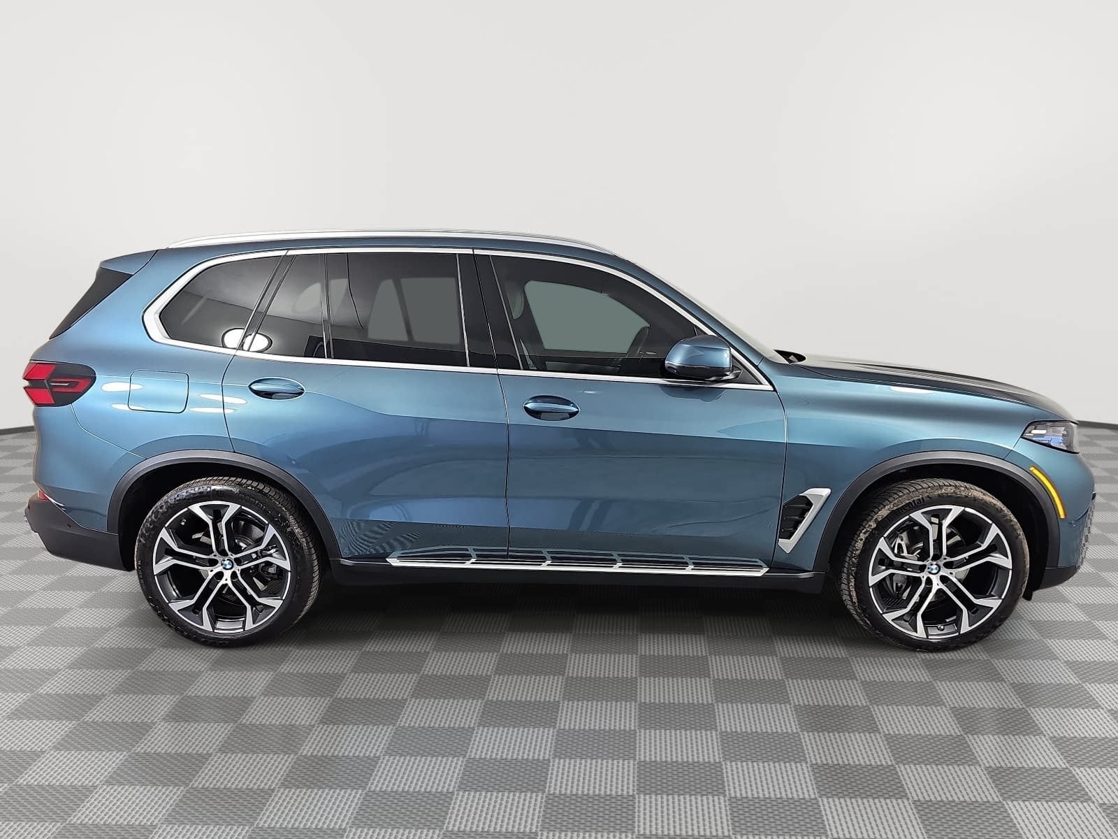 2025 BMW X5 sDrive40i