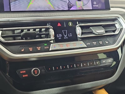 2025 BMW X4 xDrive30i