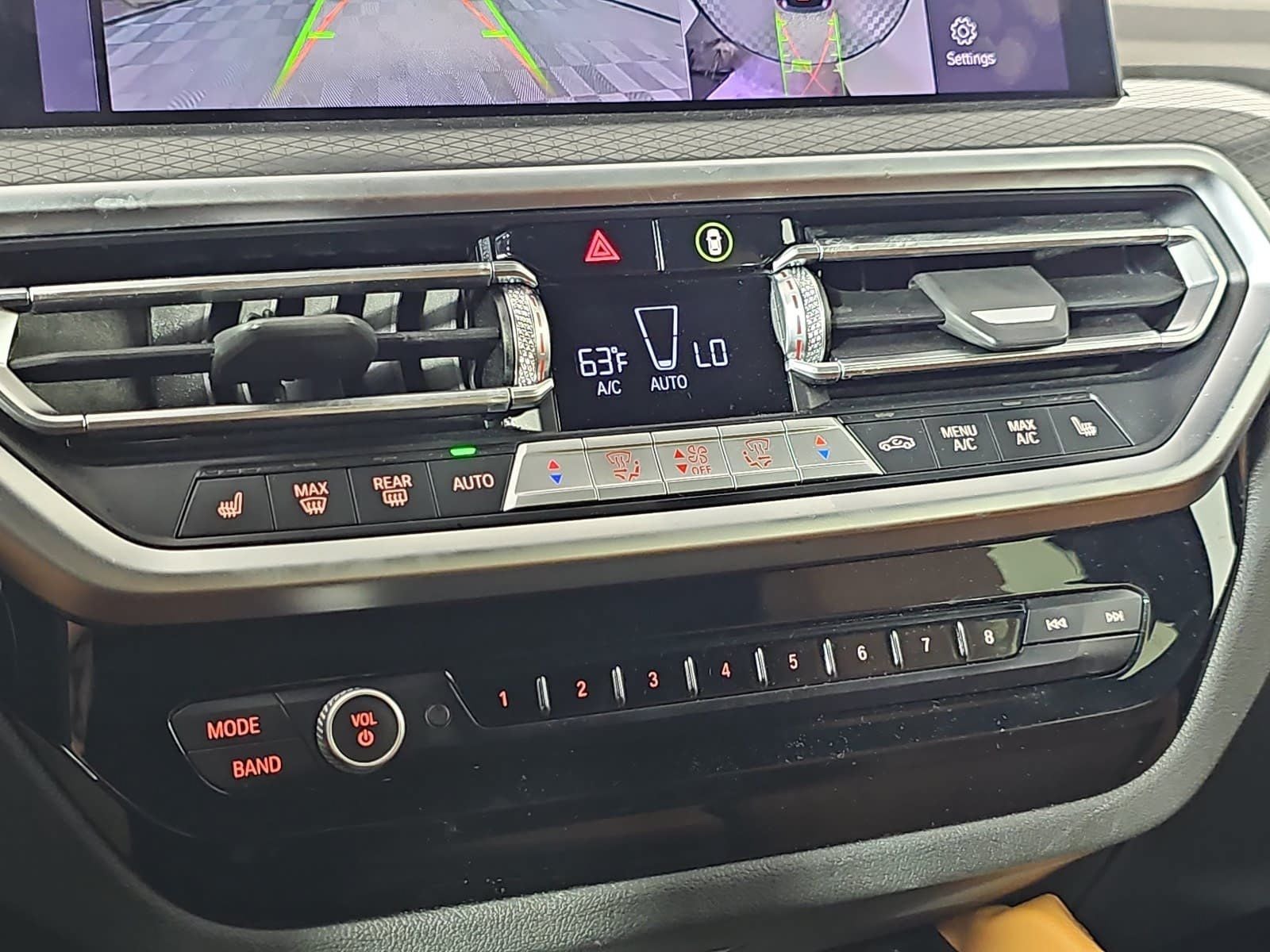 2025 BMW X4 xDrive30i