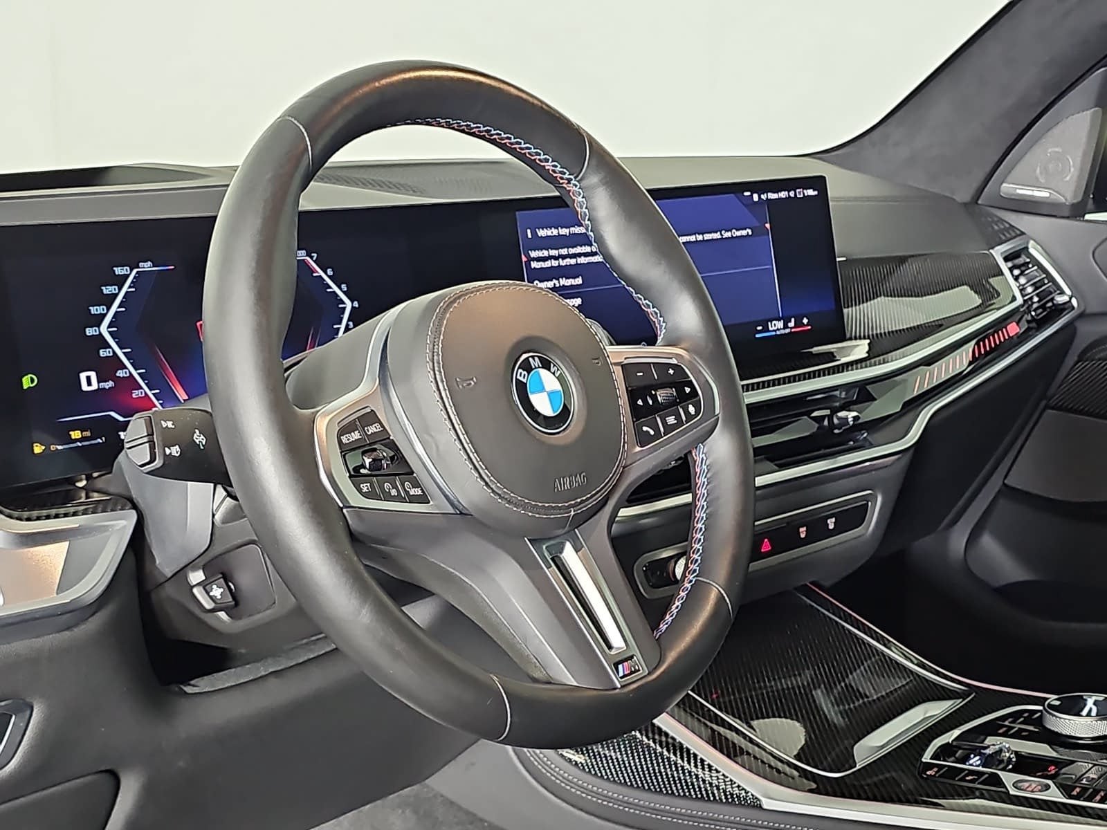 2024 BMW X7 M60i