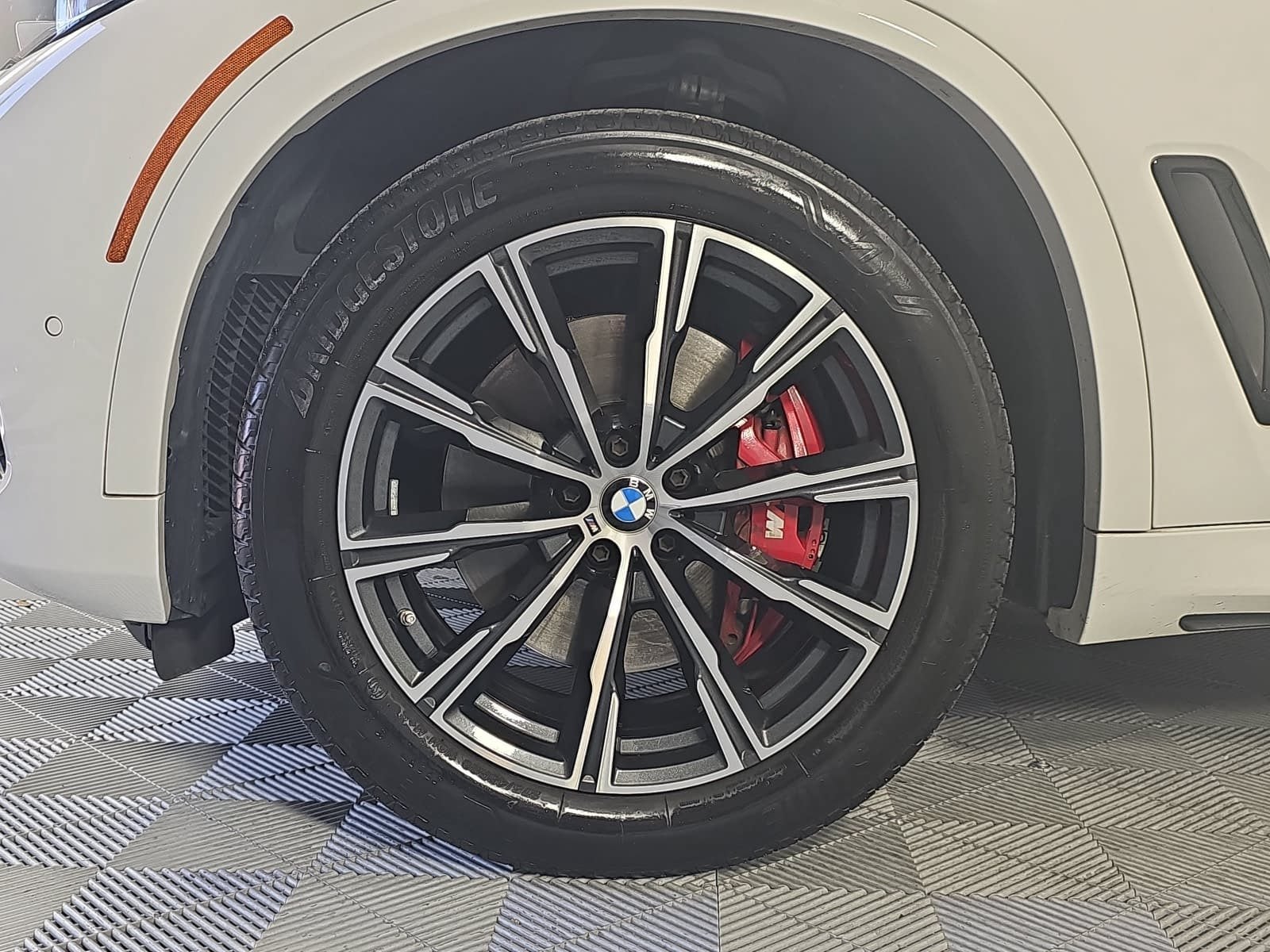 2022 BMW X5 sDrive40i M Sport