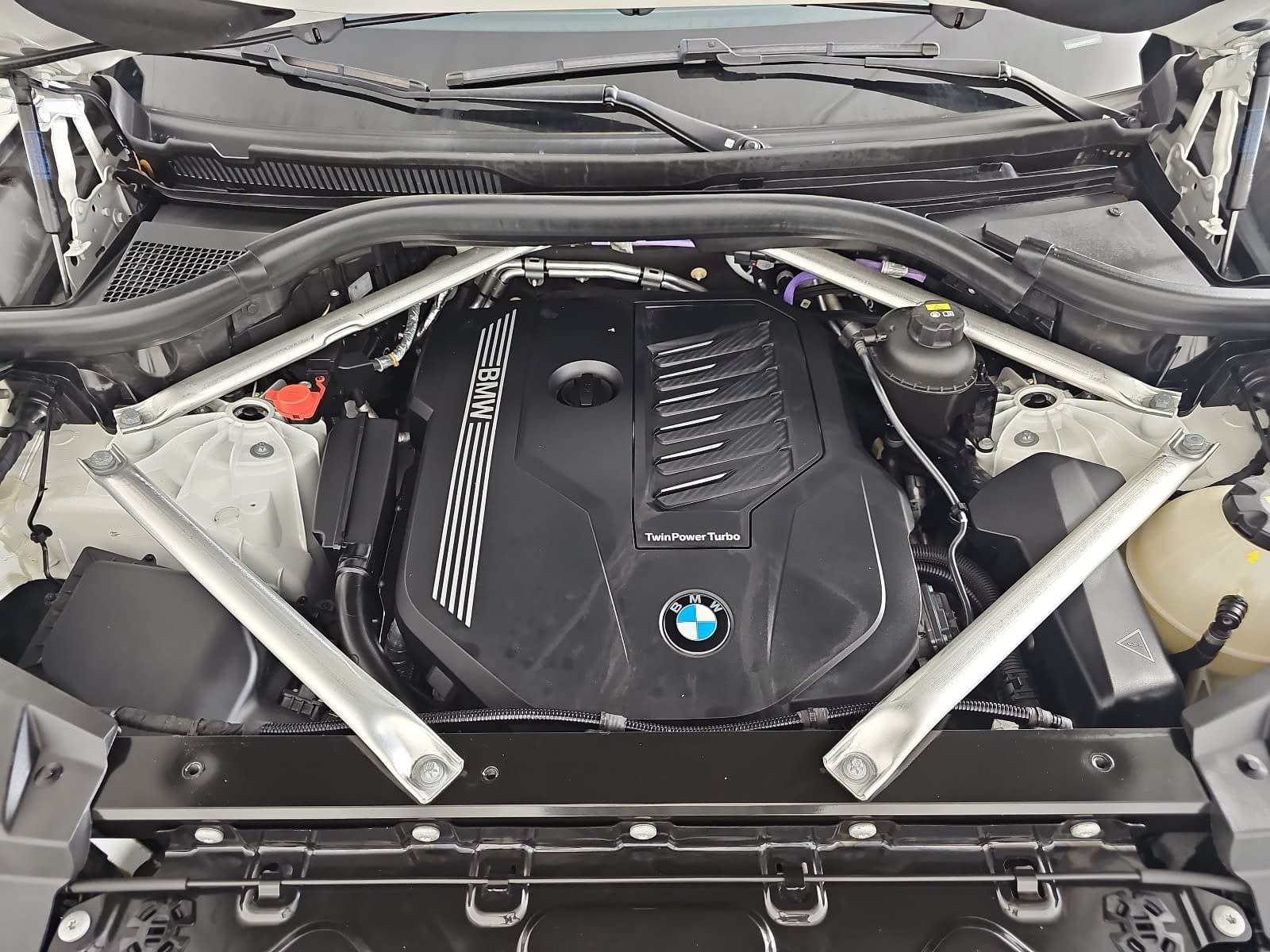 2022 BMW X5 sDrive40i M Sport