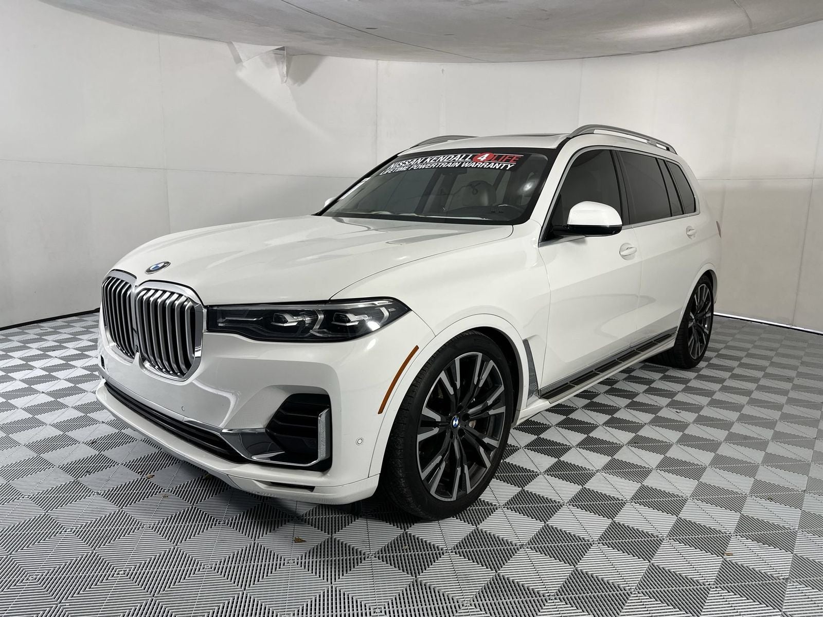 2021 BMW X7 xDrive40i