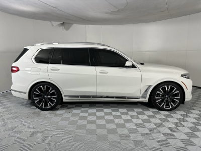 2021 BMW X7 xDrive40i