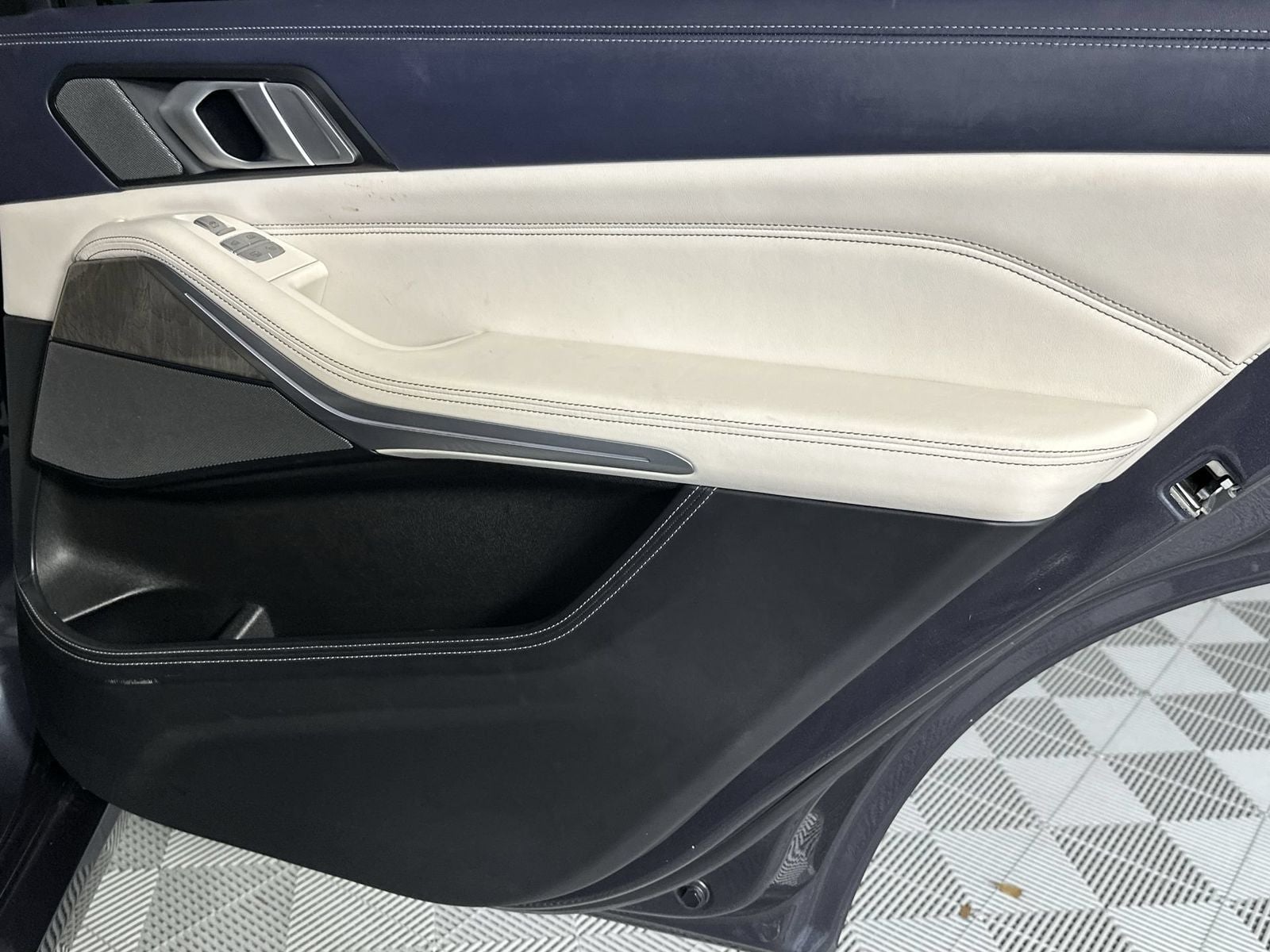 2019 BMW X7 xDrive50i