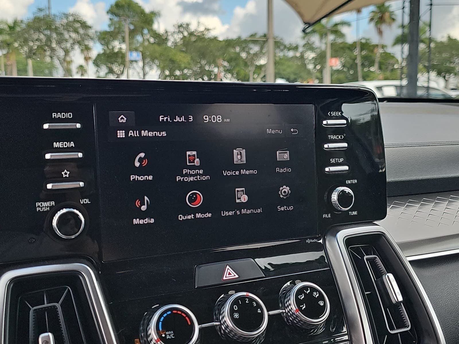 2023 Kia Sorento LX