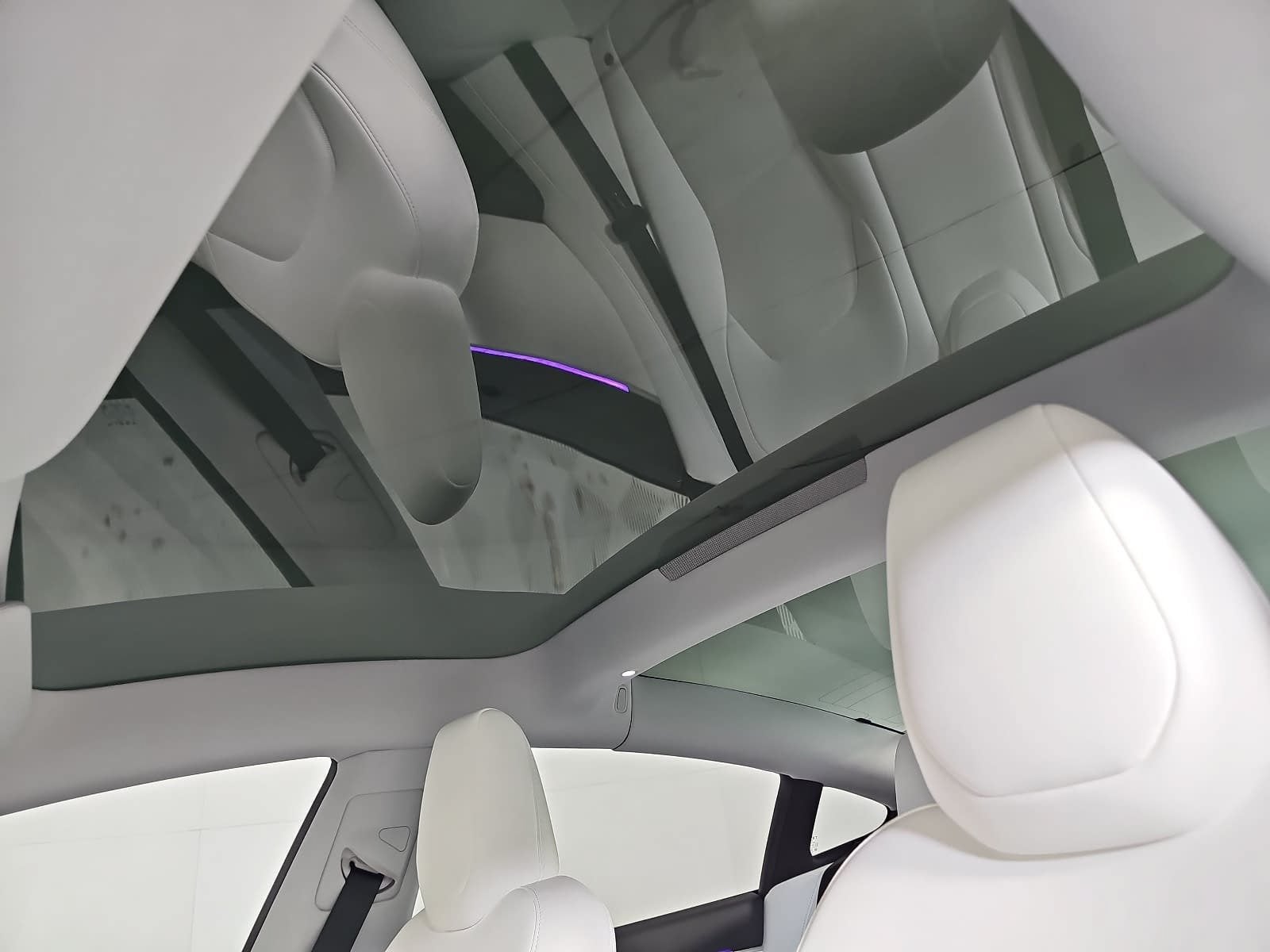 2025 Tesla Model 3 Base