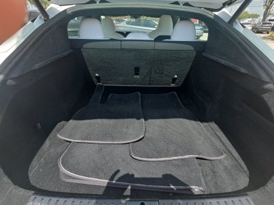 2023 Tesla Model S Standard Range