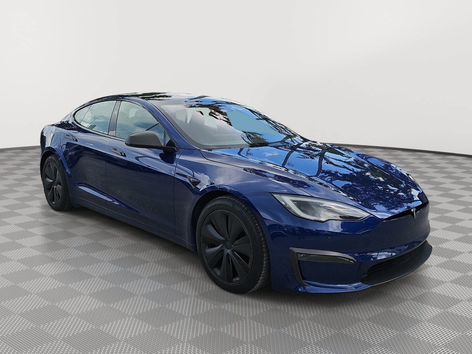 2024 Tesla Model S Plaid