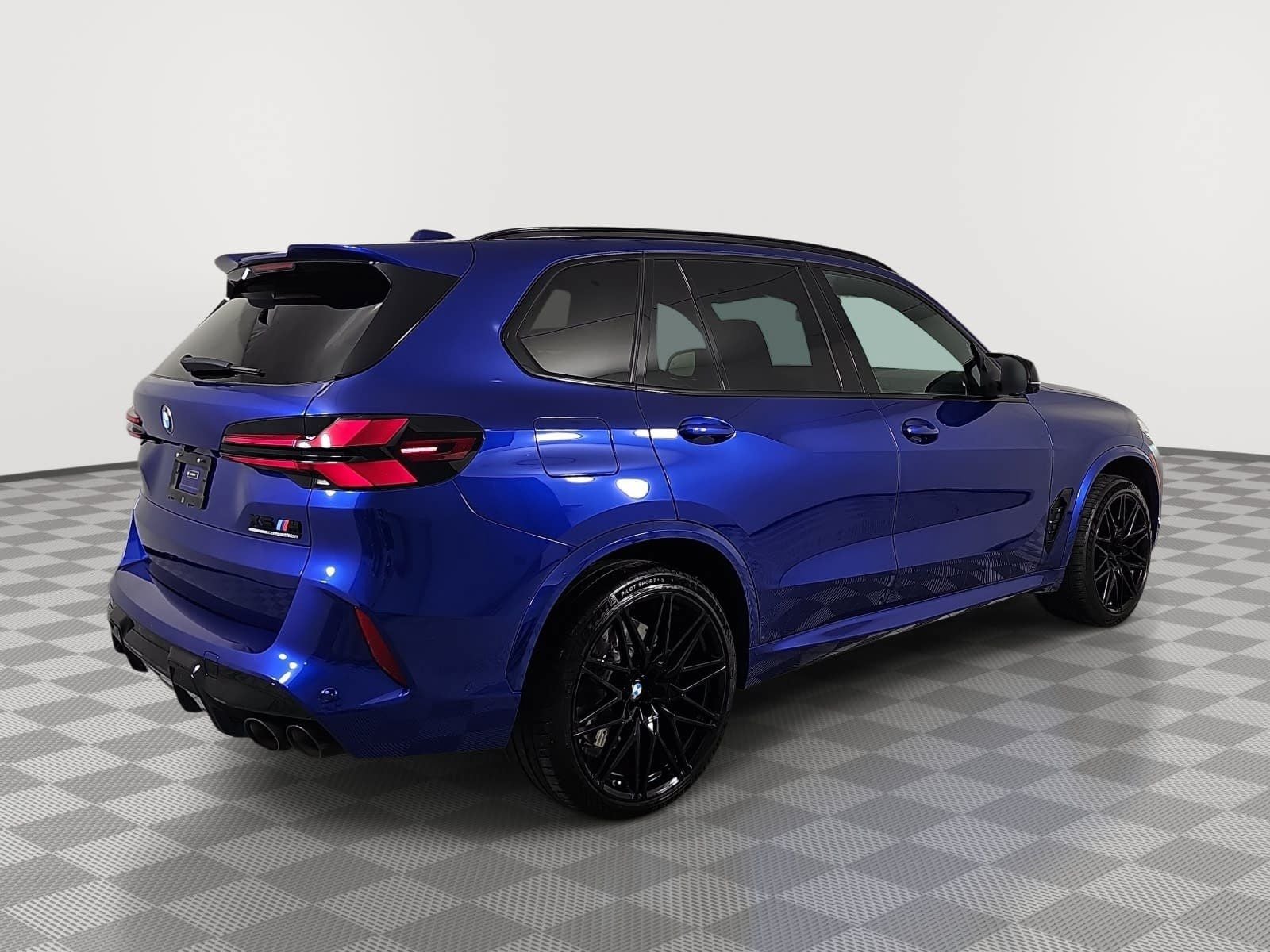 2025 BMW X5 M Competition