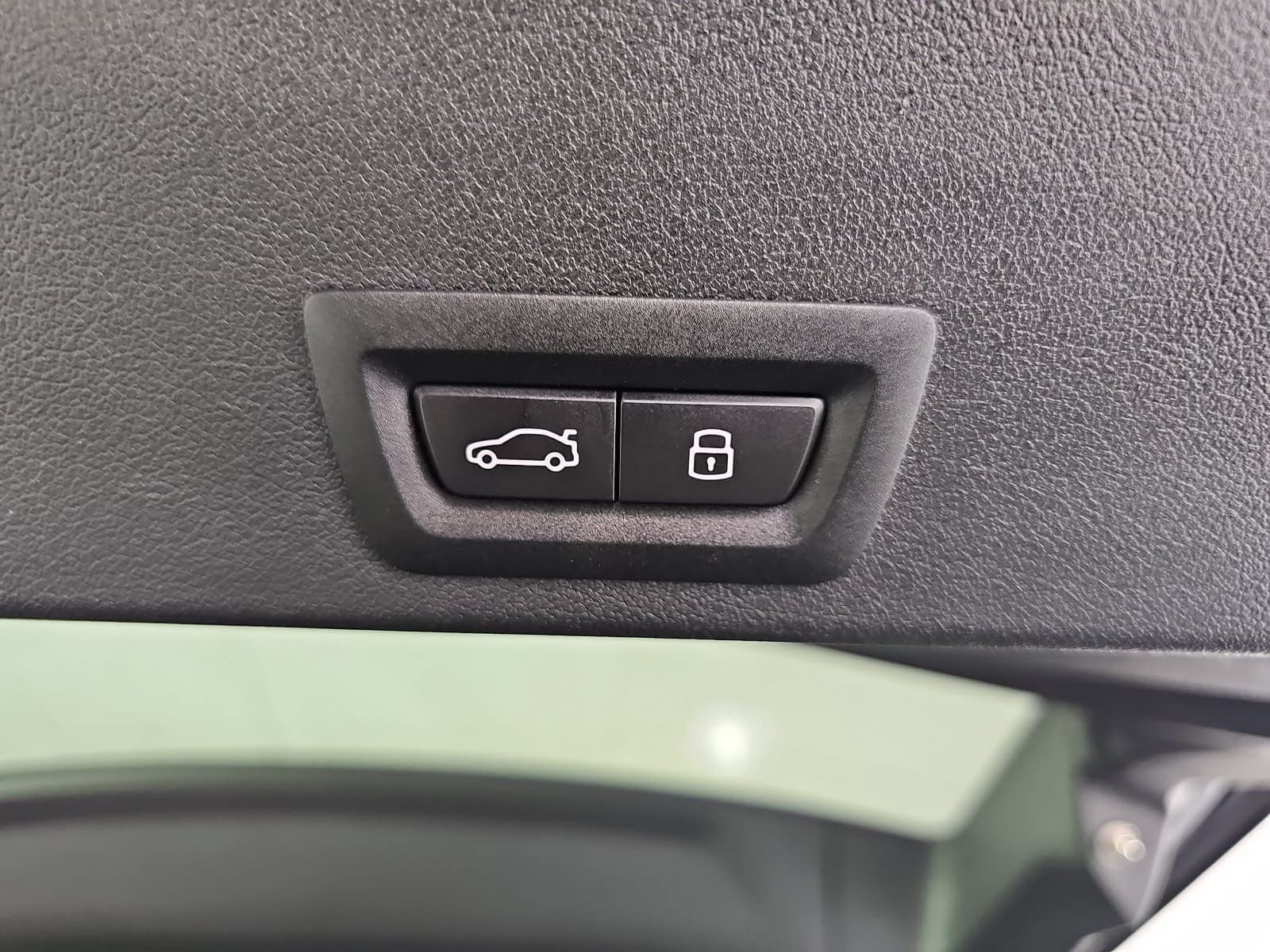 2026 BMW XM Label