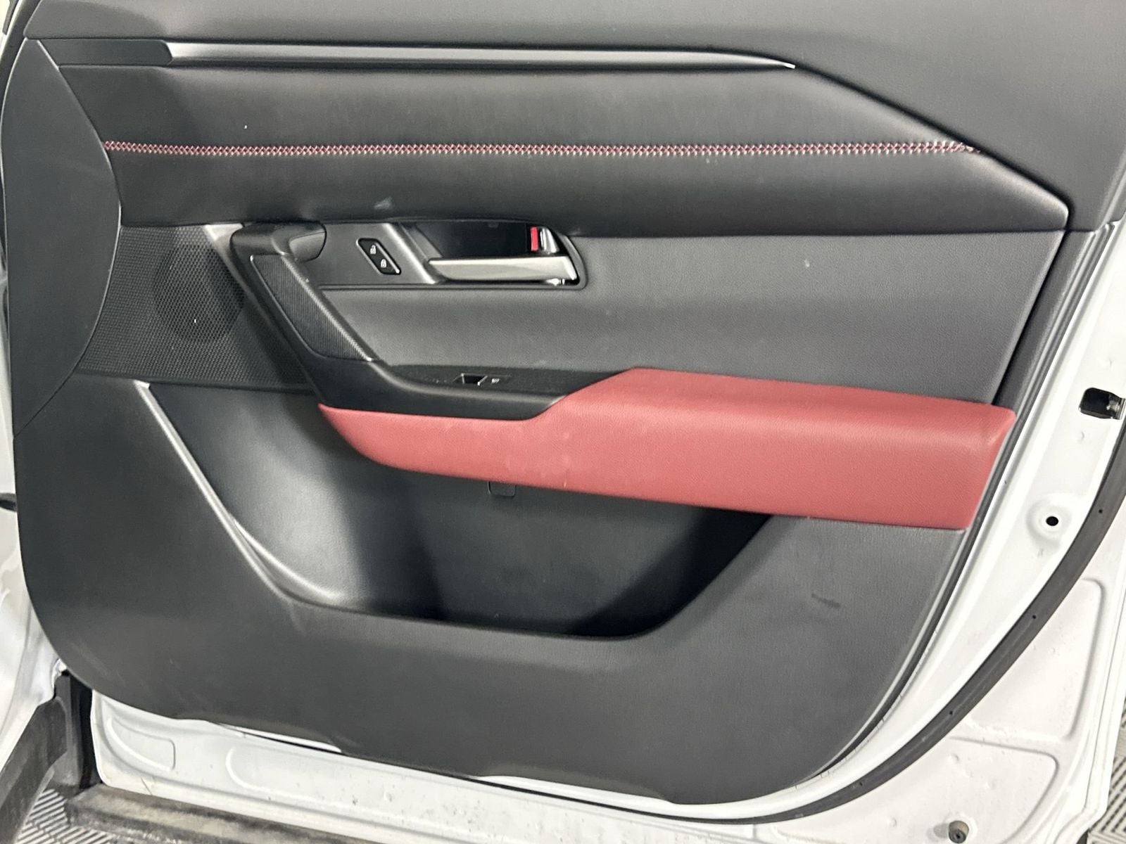 2025 Mazda Mazda CX-50 Hybrid Premium