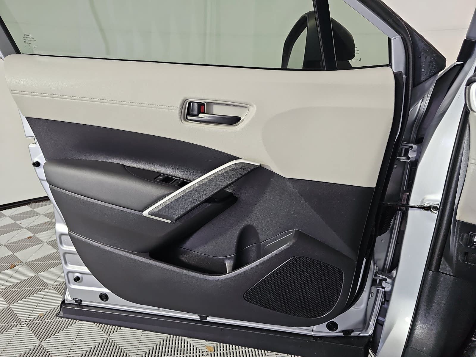 2023 Toyota Corolla Cross L