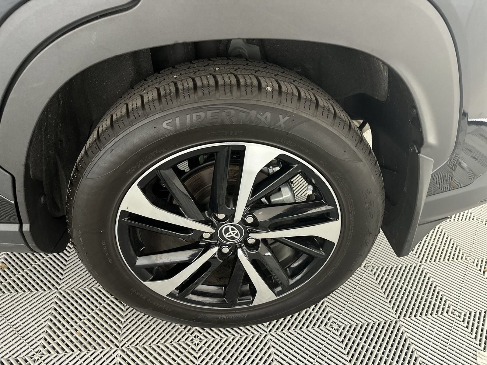 2024 Toyota Corolla Cross Hybrid XSE