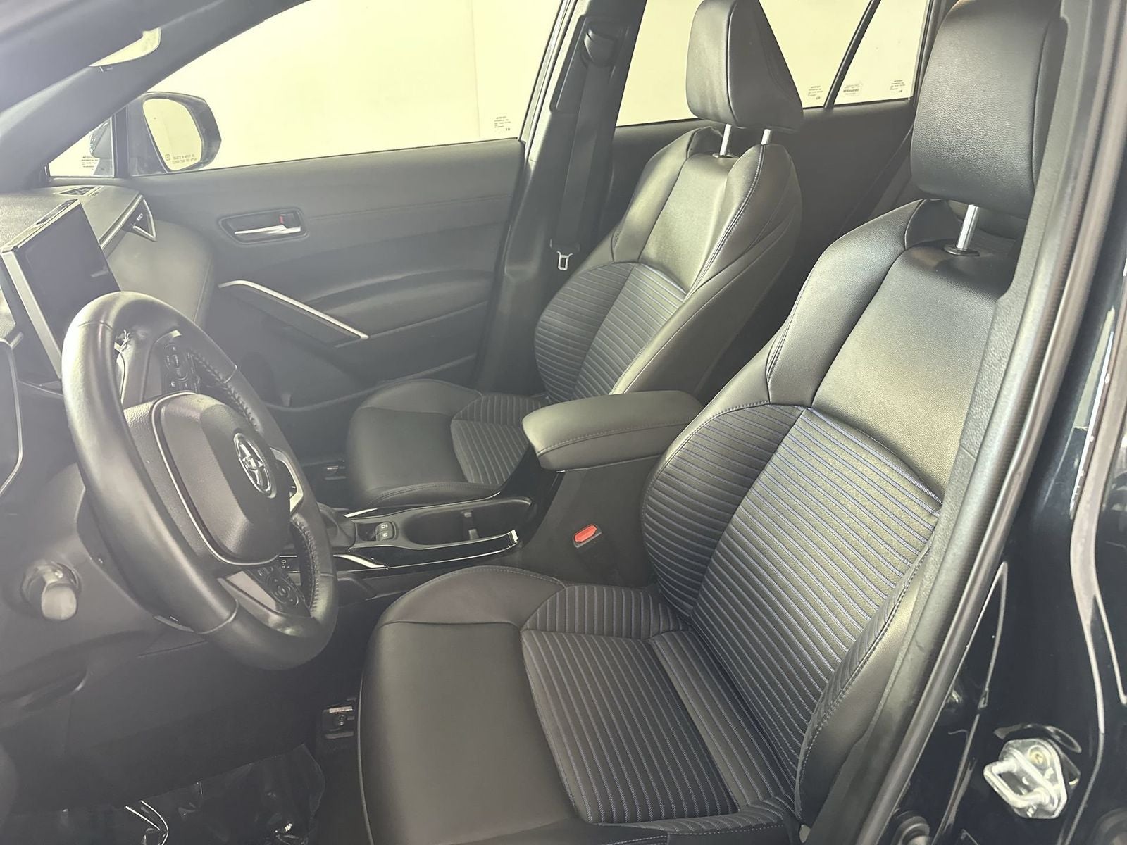 2024 Toyota Corolla Cross Hybrid XSE