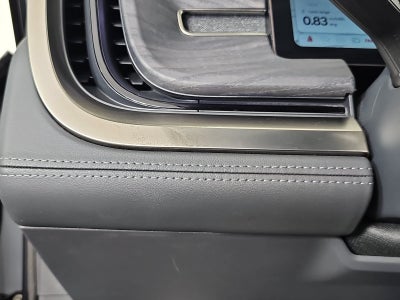 2024 Rivian R1S Adventure