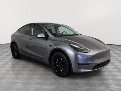 2025 Tesla Model Y Long Range