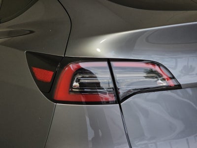 2025 Tesla Model Y Long Range