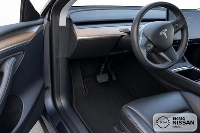 2025 Tesla Model Y Long Range
