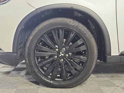 2020 Mitsubishi Outlander SE