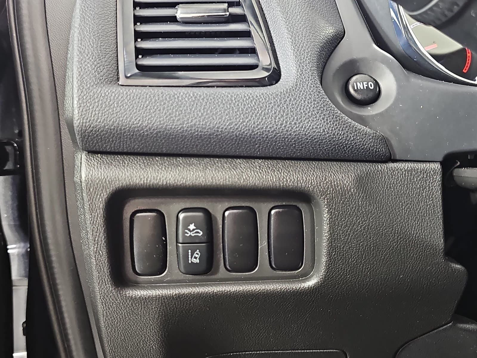 2024 Mitsubishi Outlander Sport 2.0 LE