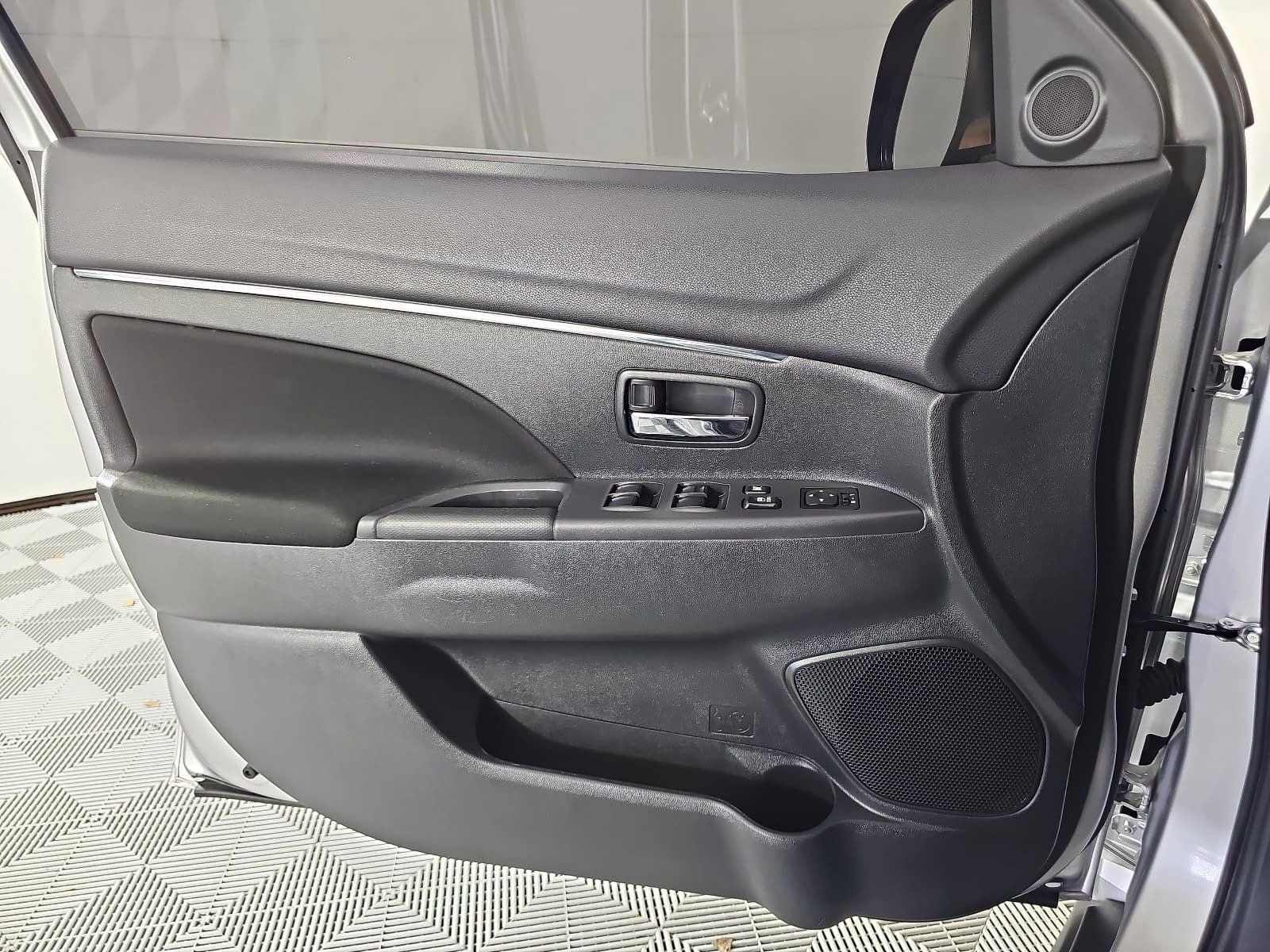 2024 Mitsubishi Outlander Sport 2.0 ES