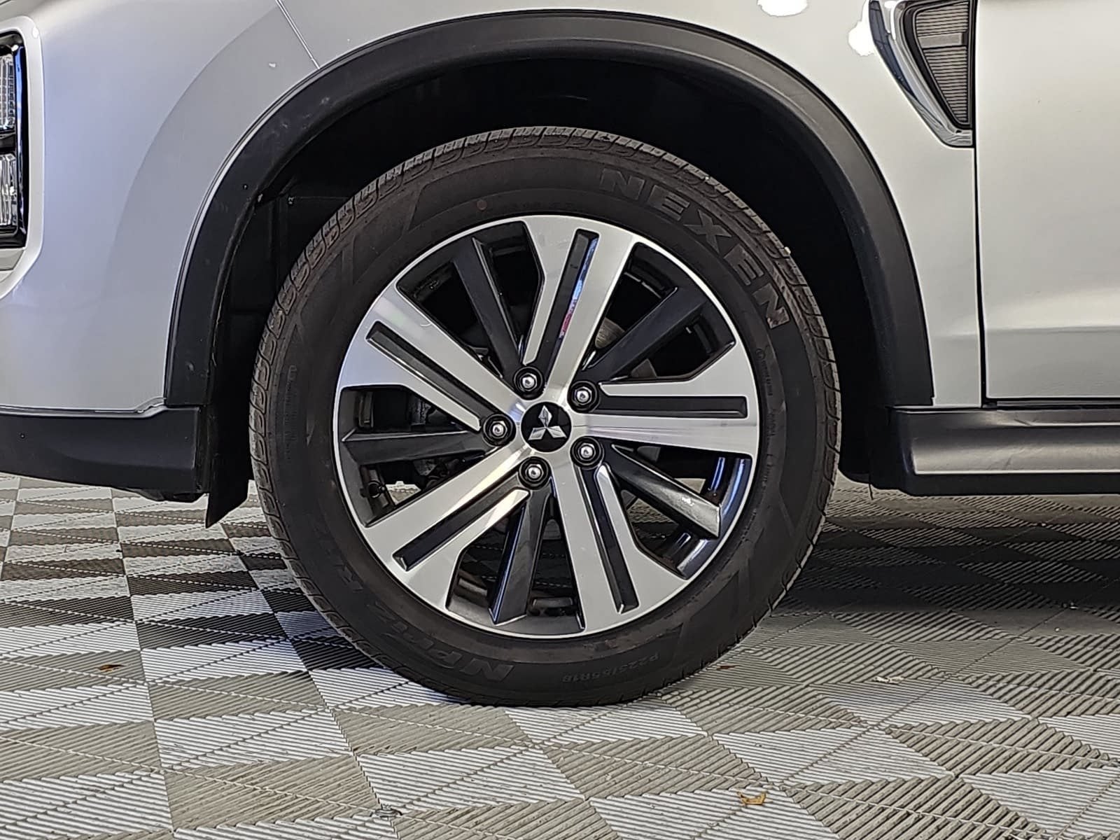 2025 Mitsubishi Outlander Sport S