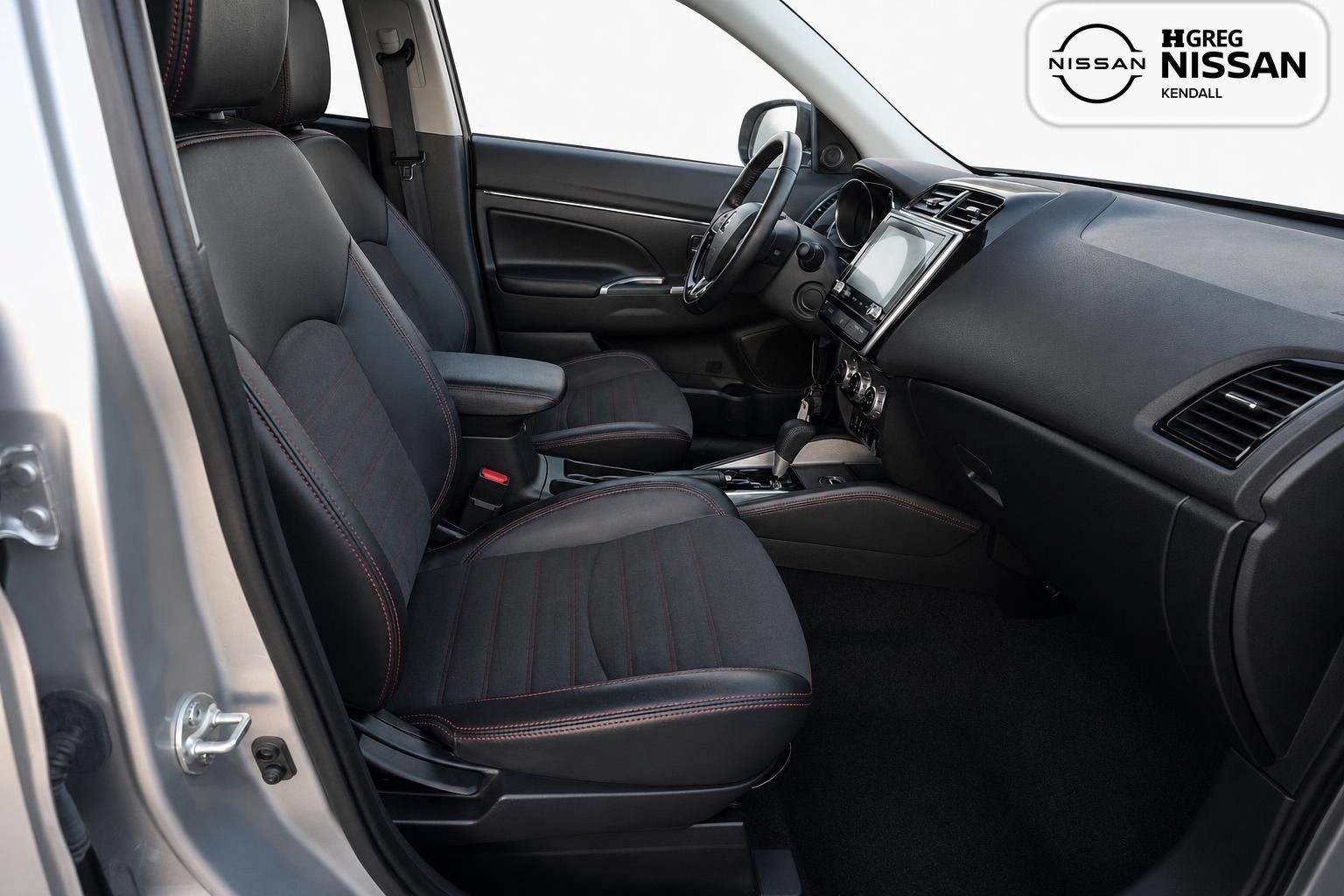 2025 Mitsubishi Outlander Sport S