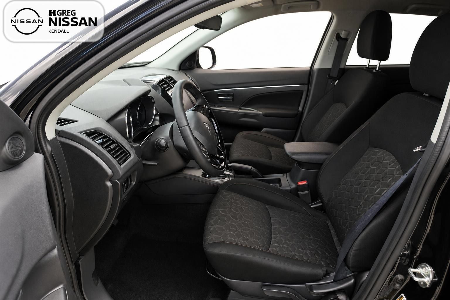 2026 Mitsubishi Outlander Sport LE