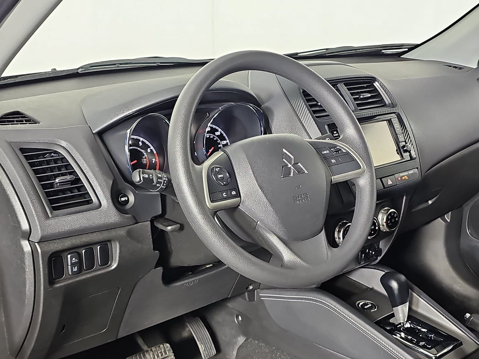 2023 Mitsubishi Outlander Sport ES