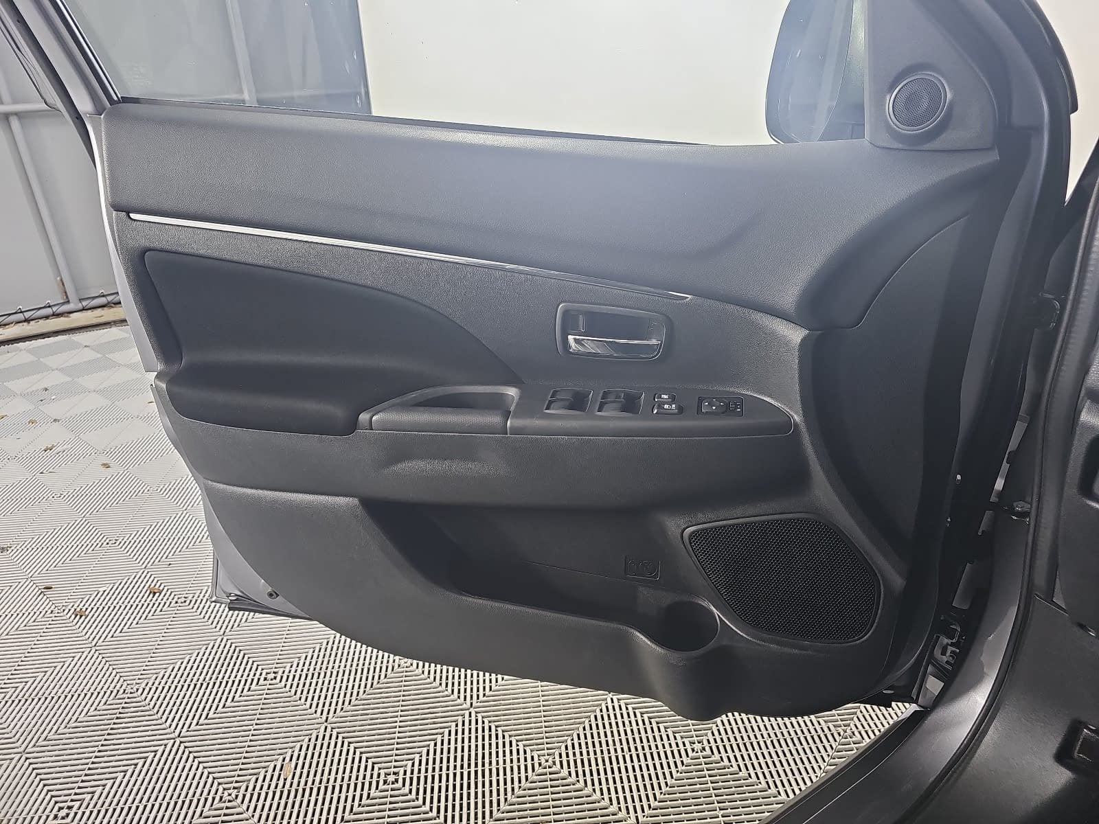 2024 Mitsubishi Outlander Sport 2.0 ES