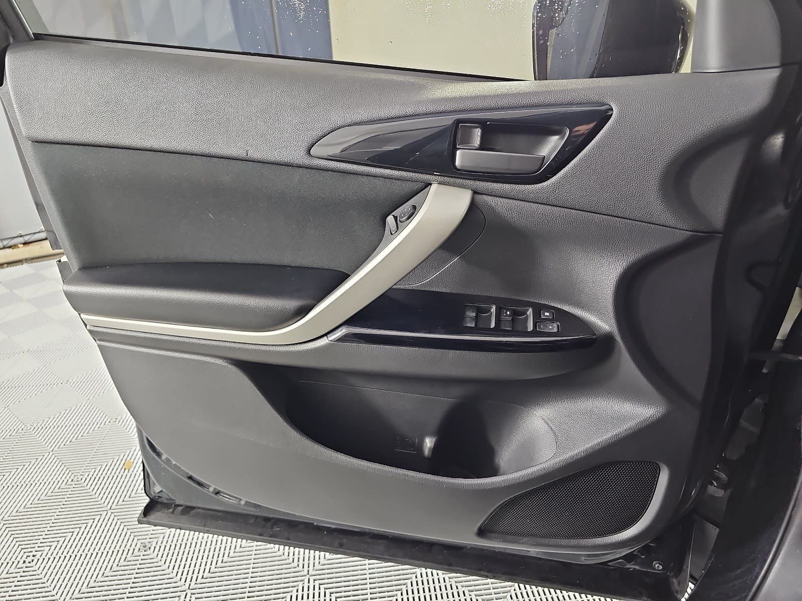 2023 Mitsubishi Eclipse Cross LE