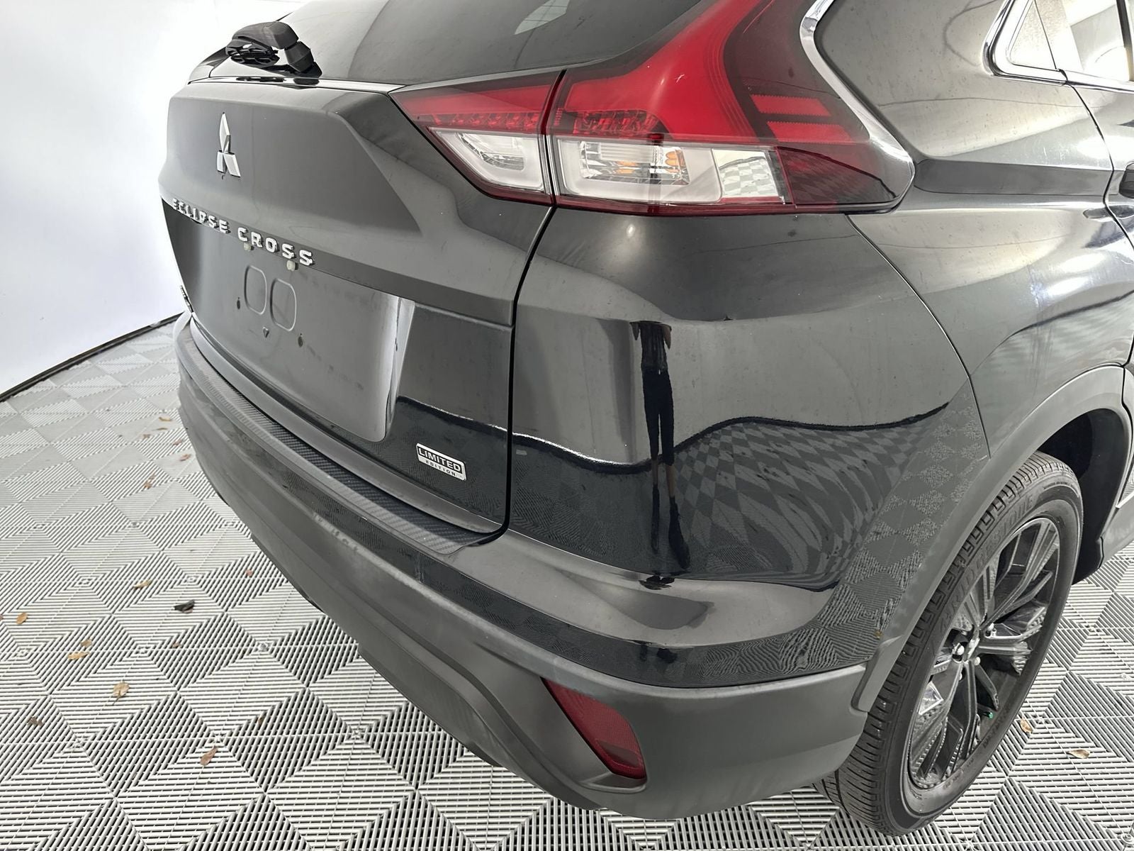 2022 Mitsubishi Eclipse Cross LE