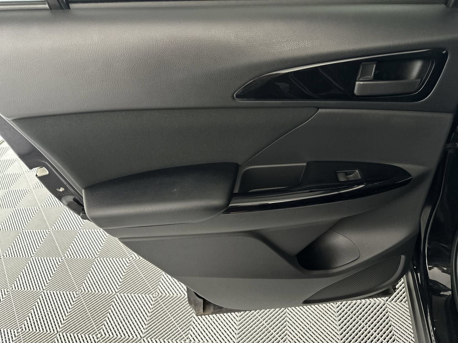 2022 Mitsubishi Eclipse Cross LE