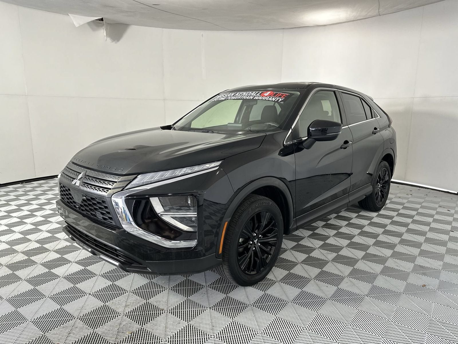 2022 Mitsubishi Eclipse Cross LE
