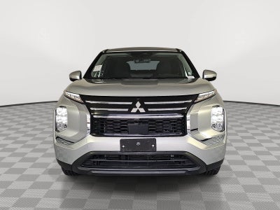 2025 Mitsubishi Outlander ES