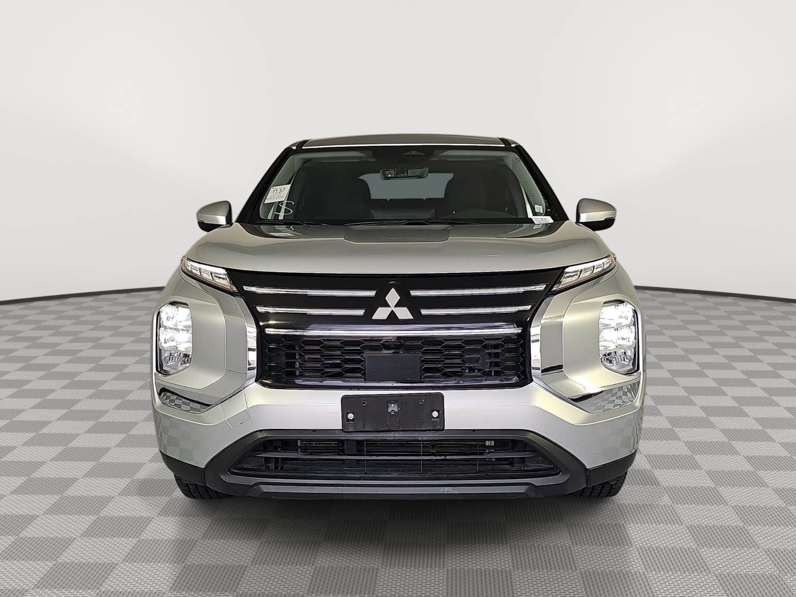 2025 Mitsubishi Outlander ES