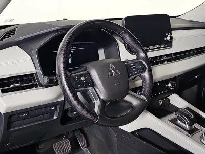 2024 Mitsubishi Outlander SEL