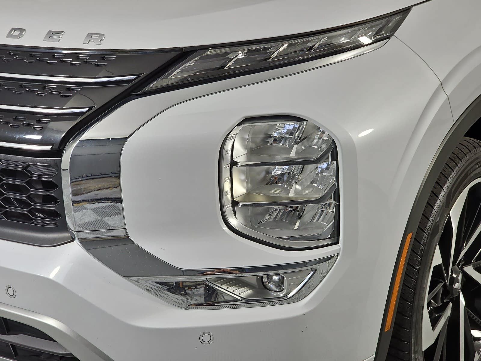 2024 Mitsubishi Outlander SEL