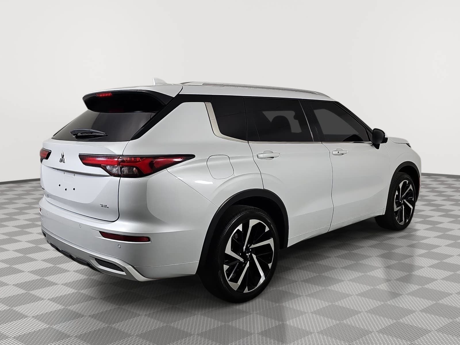 2024 Mitsubishi Outlander SEL