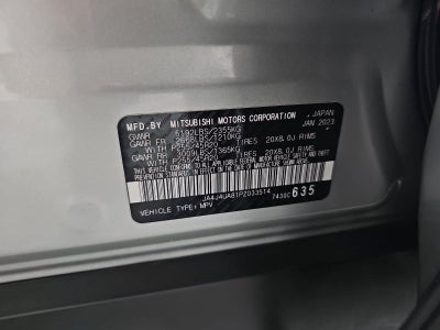 2023 Mitsubishi Outlander SE